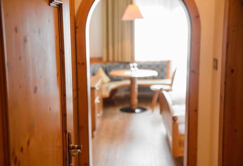 בית מלון כפרי Rochushof