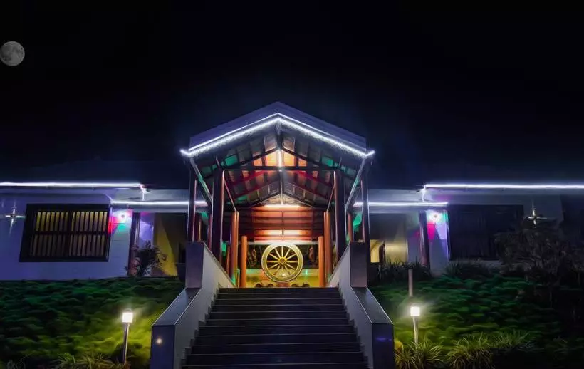 Honeydewwz Exoticaa Hotel & Resort