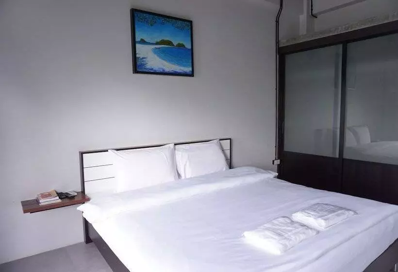 The Ele Hotel Ranong   Sha Extra Plus