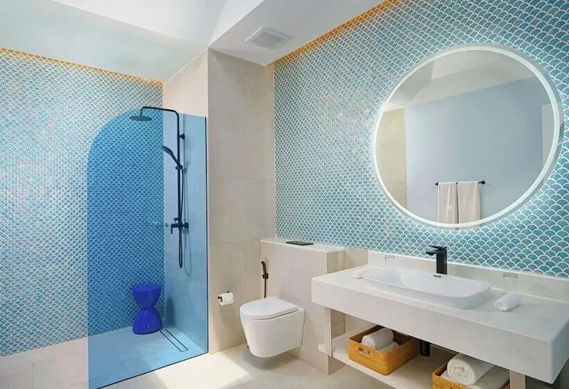 هتل Eri Maldives