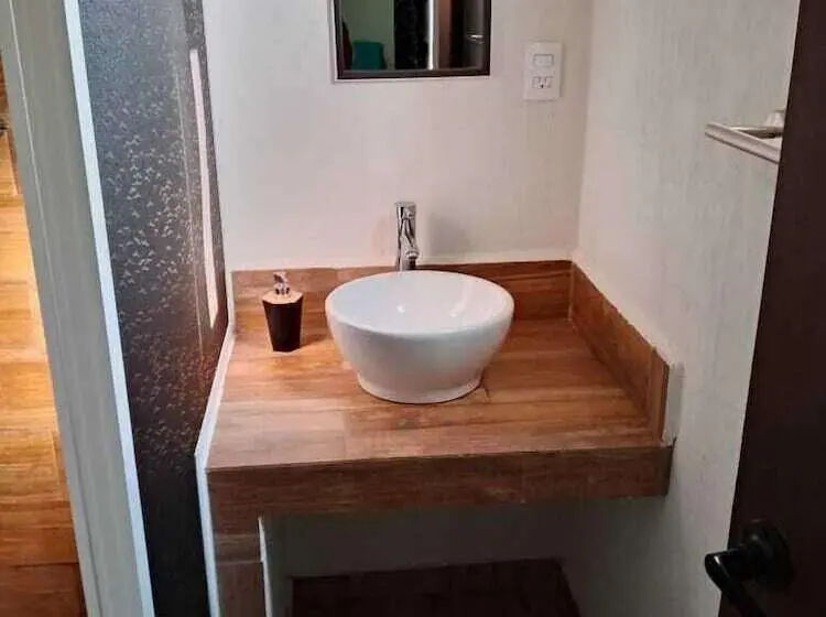 تختخواب و صبحانه Mi Casa Mata
