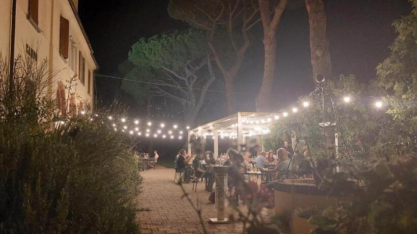 住宿加早餐  Locanda Menabuoi