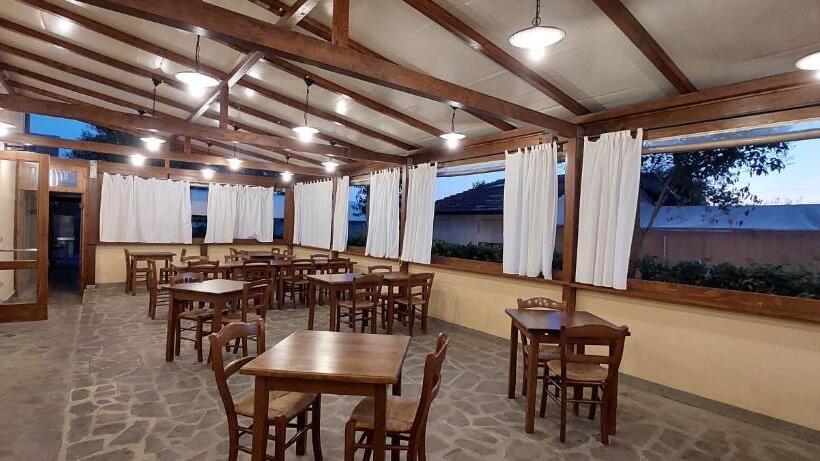 住宿加早餐  Locanda Menabuoi