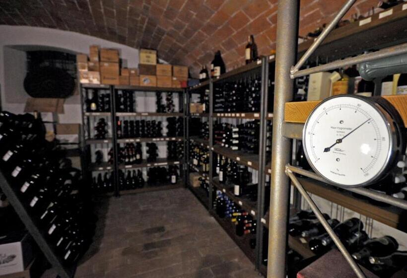 住宿加早餐  Locanda Menabuoi