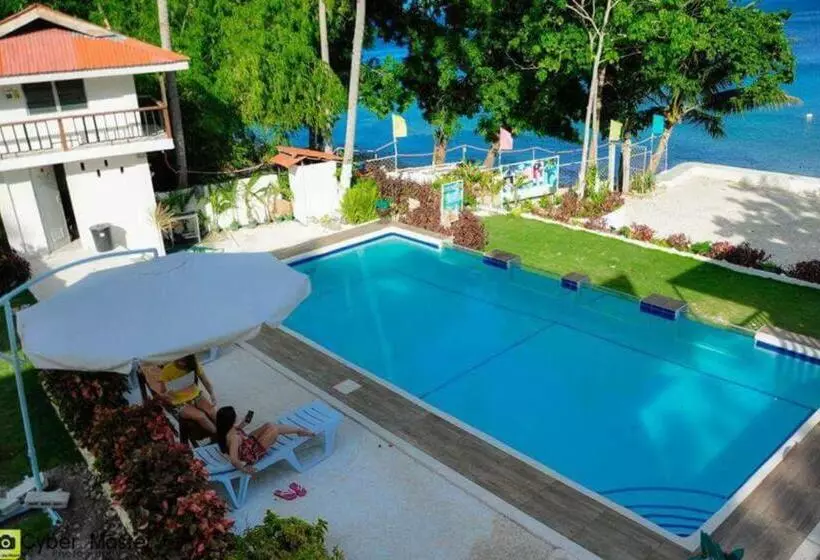 Cloud And Xky Beach Resort