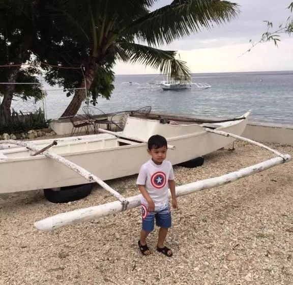 Cloud And Xky Beach Resort