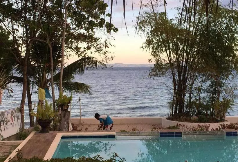 Cloud And Xky Beach Resort