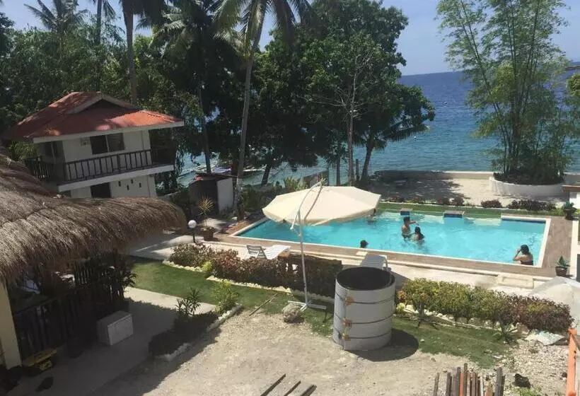 Cloud And Xky Beach Resort