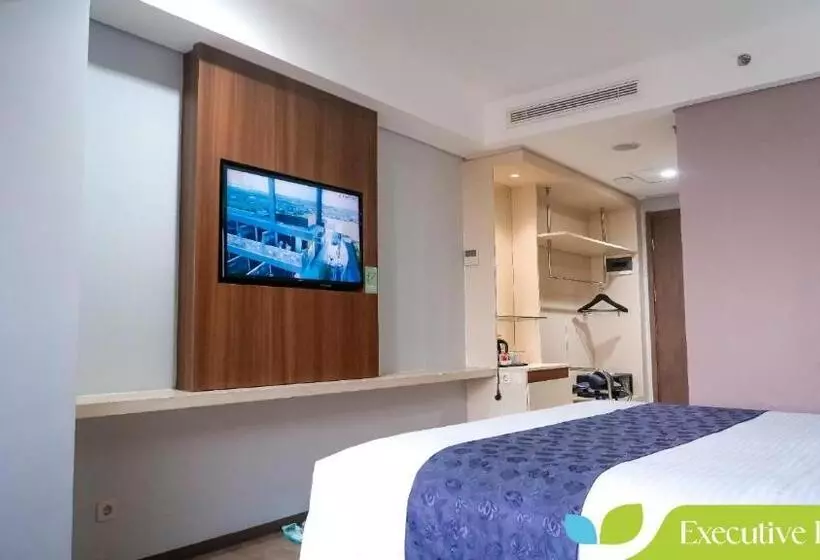 Hotelli Ayola Sunrise Mojokerto