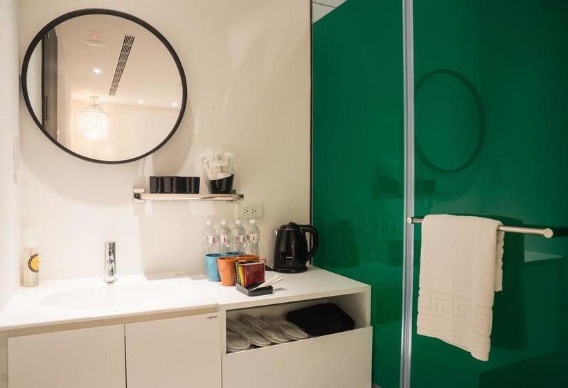 هتل Check Inn Express New Taipei Tamsui