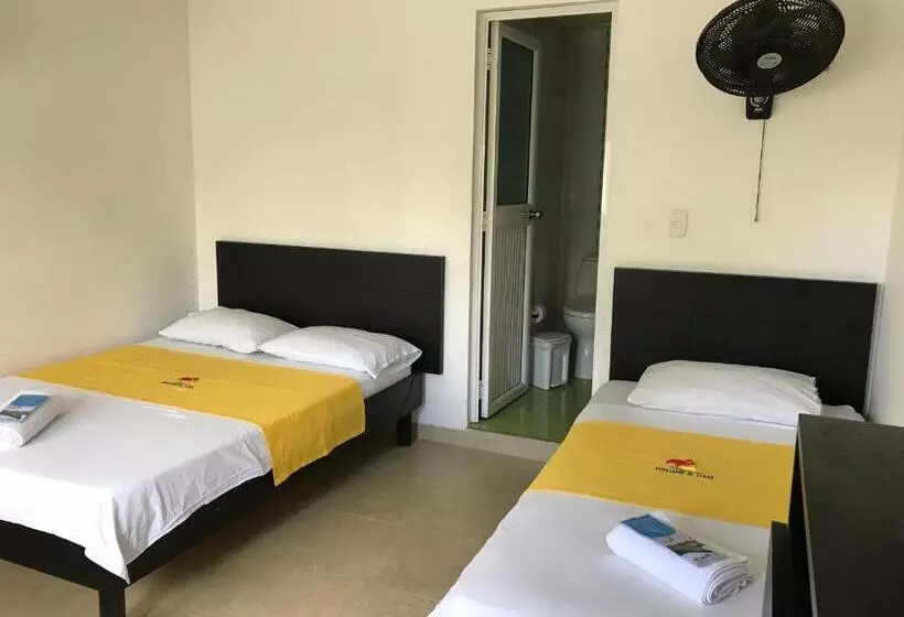 هتل Embajador Del Llano