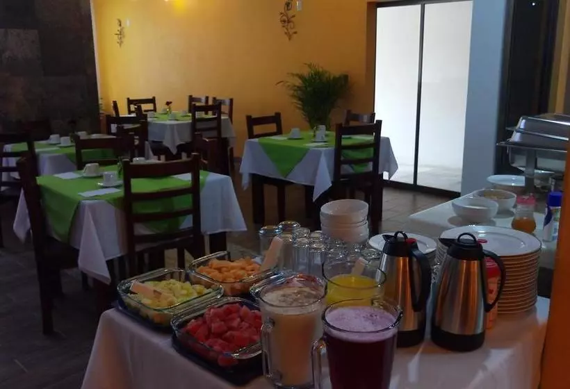 ホテル La Finca