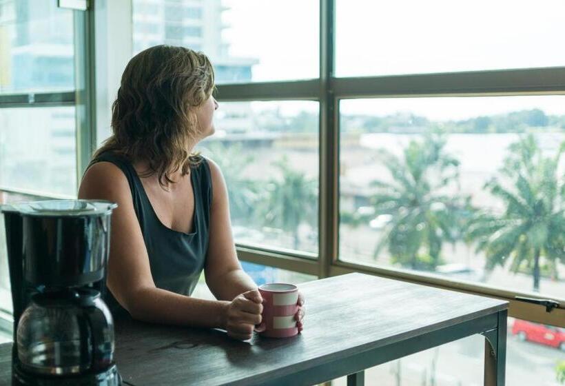 Отель Seaview Capsule