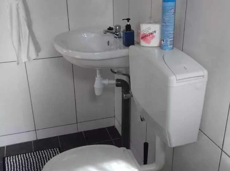 هتل Waterland Suites