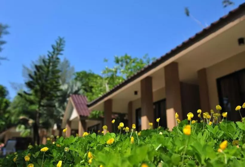 Light Khao Lak Resort