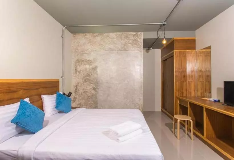 Light Khao Lak Resort