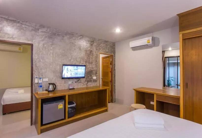 Light Khao Lak Resort