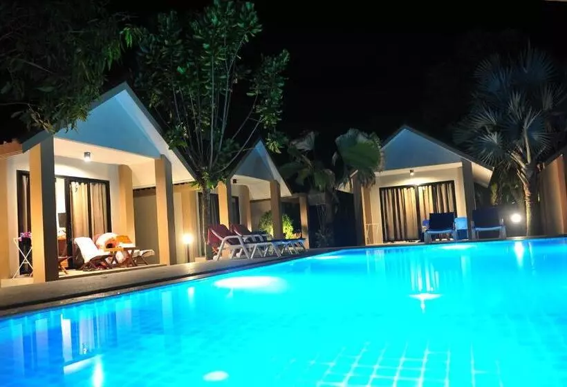 Light Khao Lak Resort