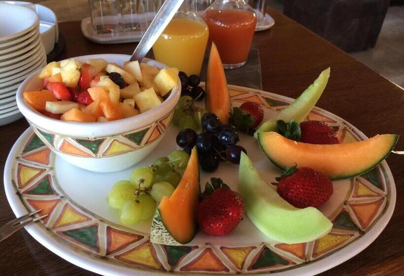 צימר Fish Eagle Lodge