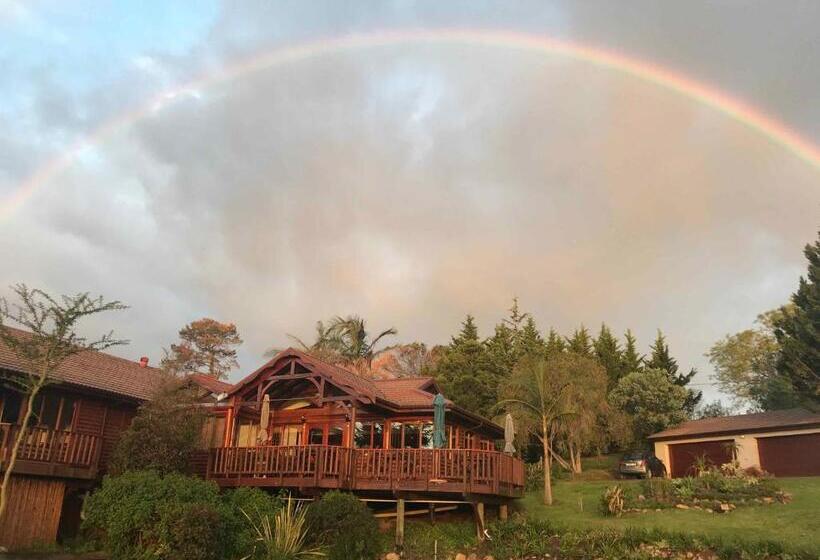 צימר Fish Eagle Lodge