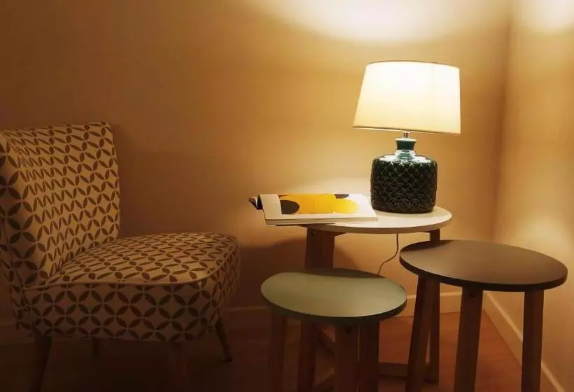 تختخواب و صبحانه Indisparte Suites