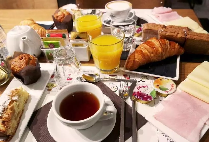 تختخواب و صبحانه Indisparte Suites