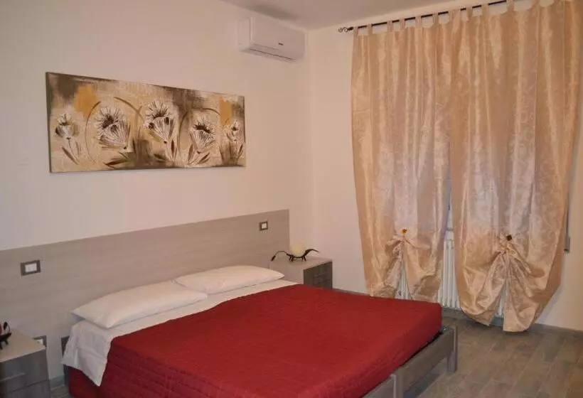 تختخواب و صبحانه La Chance