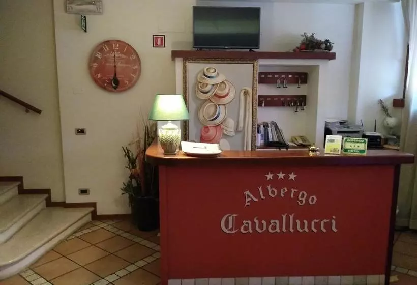 ホテル Albergo Cavallucci