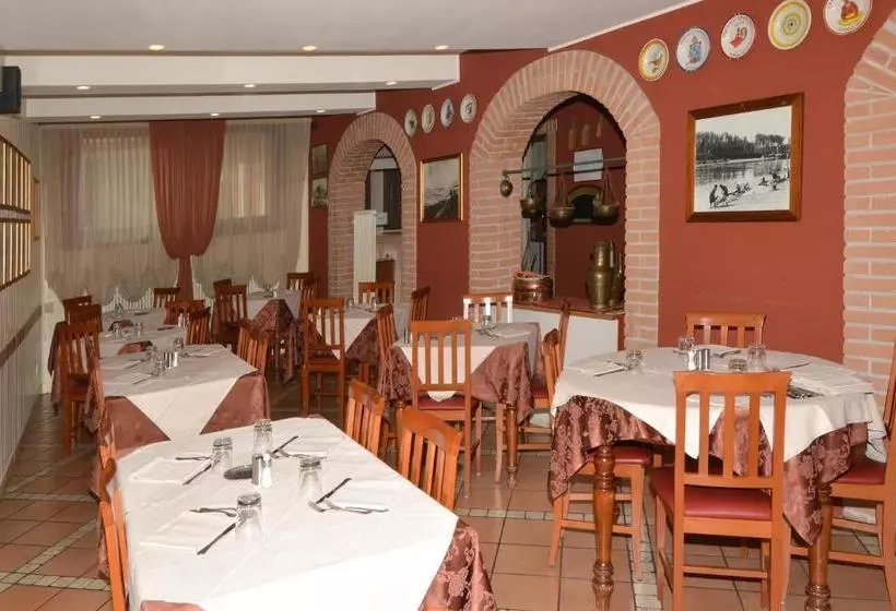 ホテル Albergo Cavallucci