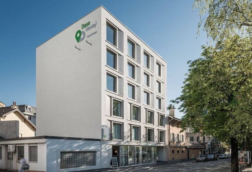 ホテル Base Vevey