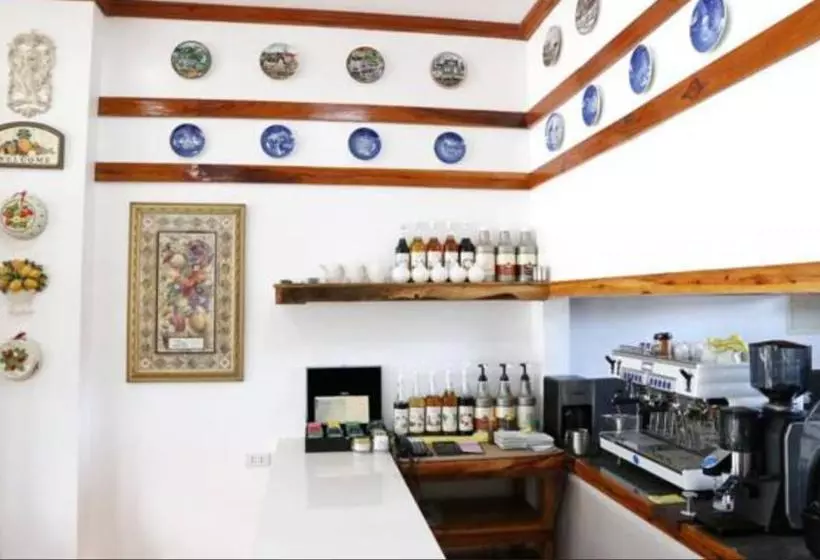 هتل Cln Boutique
