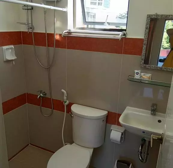 ホテル Reddoorz Near Sibulan Dumaguete Airport