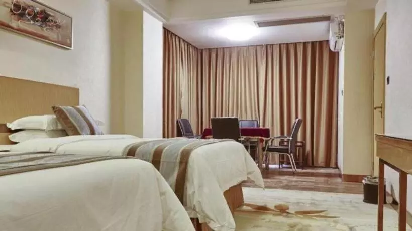 Hotelli Greentree Alliance Foshan West Station Luowu Road