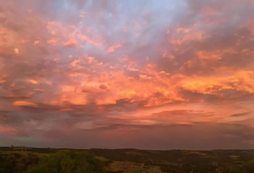 ホテル Purple Haze Eco Lodge