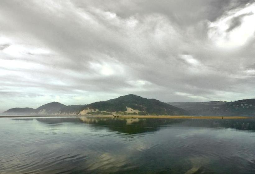 Отель Purple Haze Eco Lodge