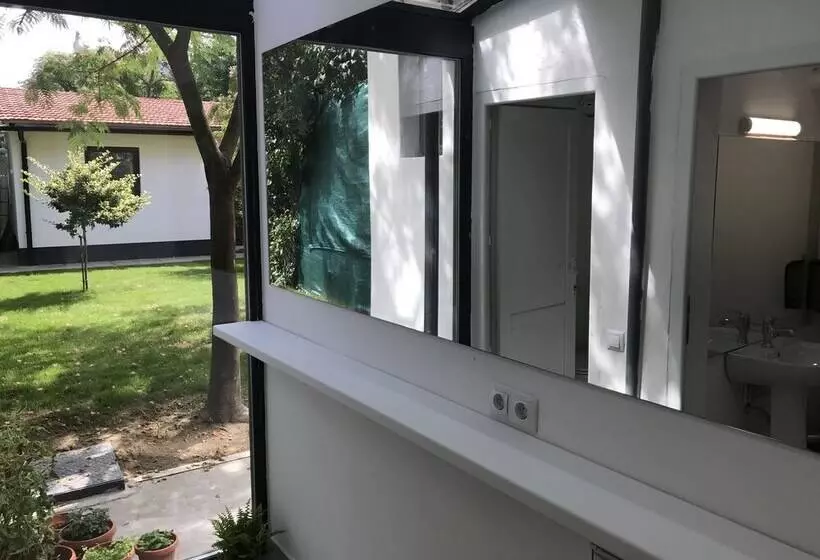 Passpartout Hostel