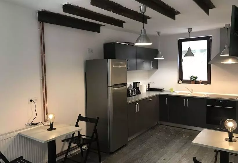 Passpartout Hostel