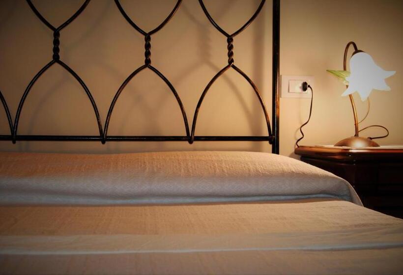 ベッドアンドブレックファースト Ca' Settecento Villa Cavazza Querini