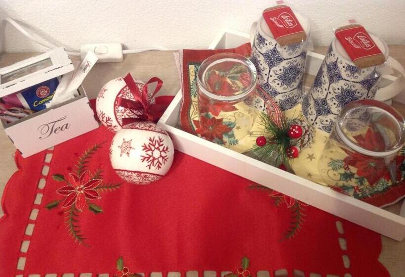 تختخواب و صبحانه City Garden Guest House