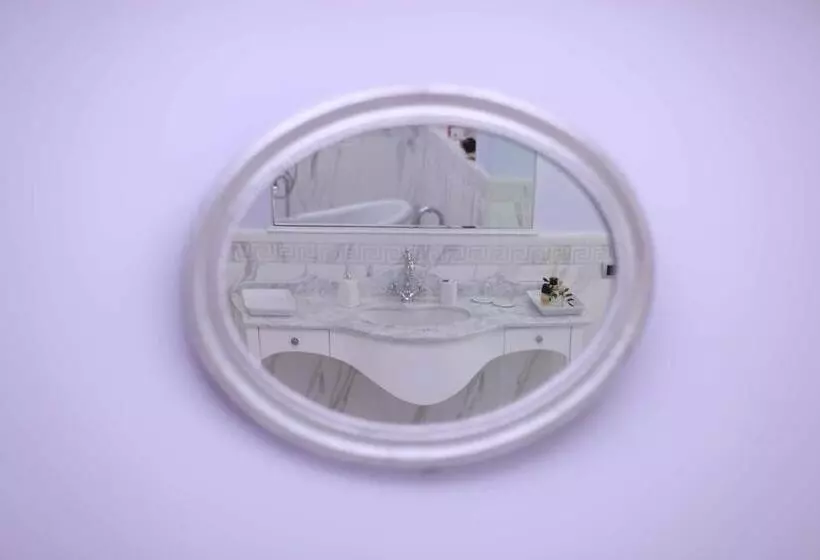 تختخواب و صبحانه Hb Le Suites Del Giardino