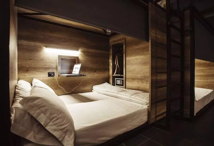 Eco Hostel