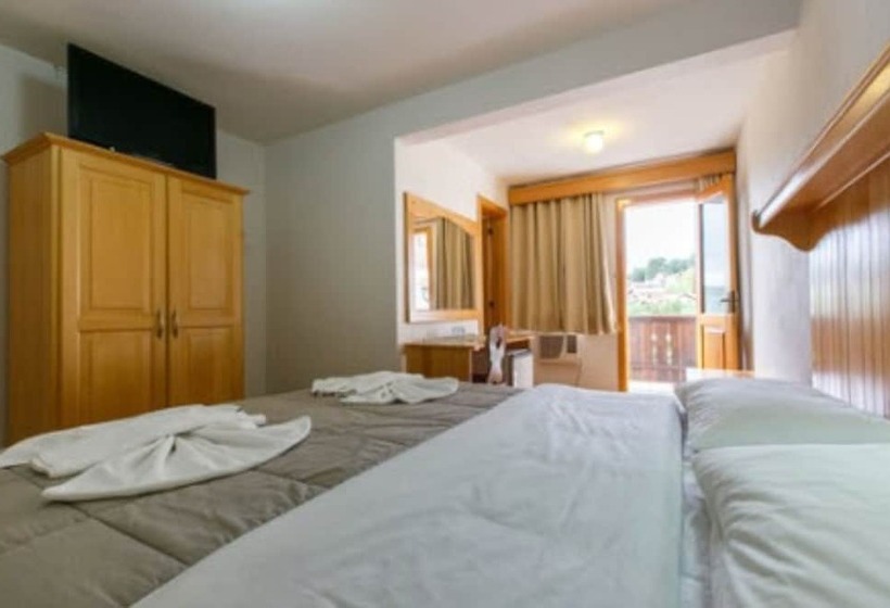 Отель 13 Linden