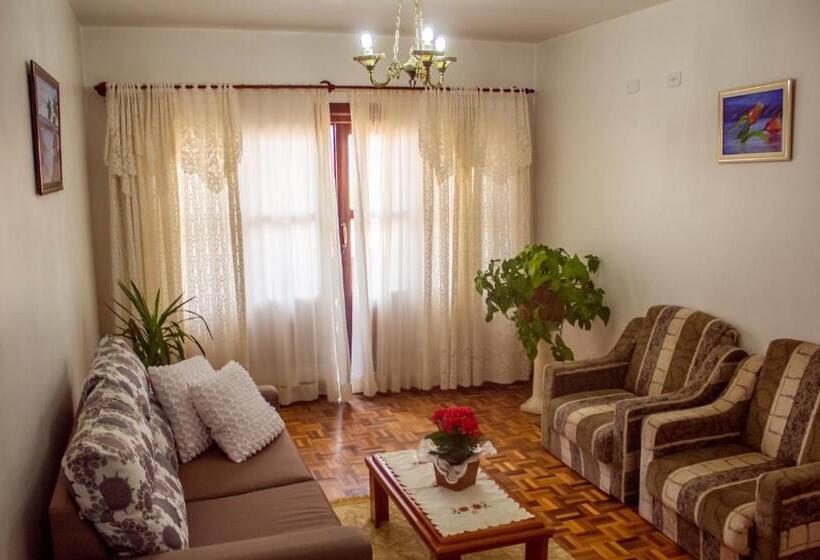 Отель Alpenrose