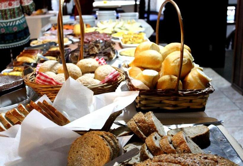 Отель Alpenrose