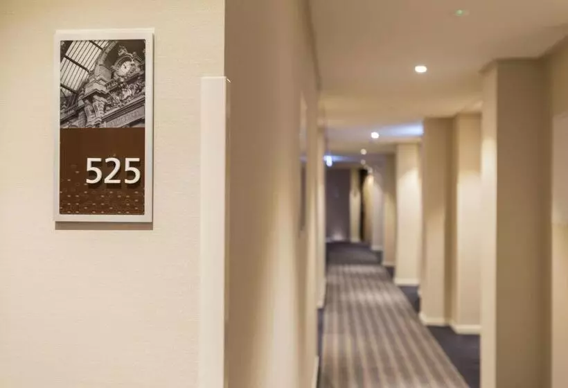 هتل Hampton By Hilton Antwerp Central Station