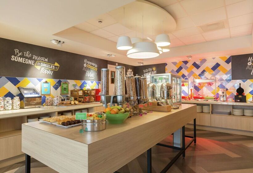 هتل Hampton By Hilton Antwerp Central Station