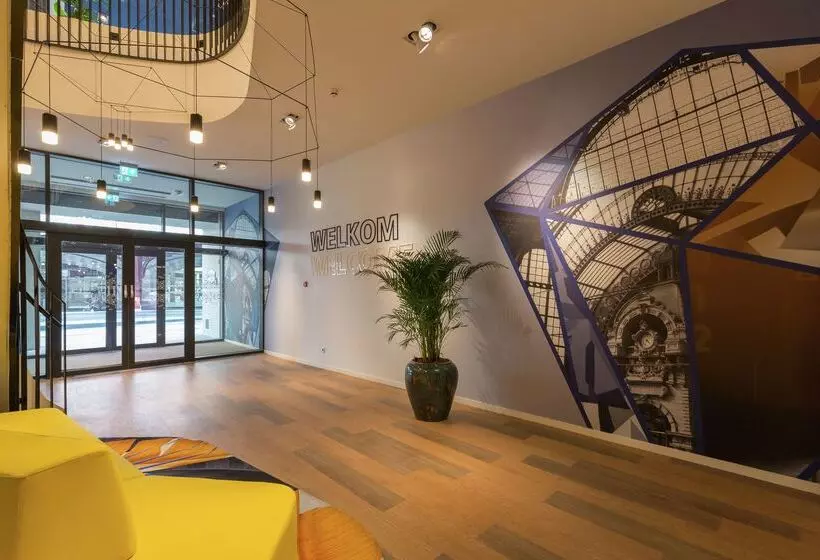 هتل Hampton By Hilton Antwerp Central Station