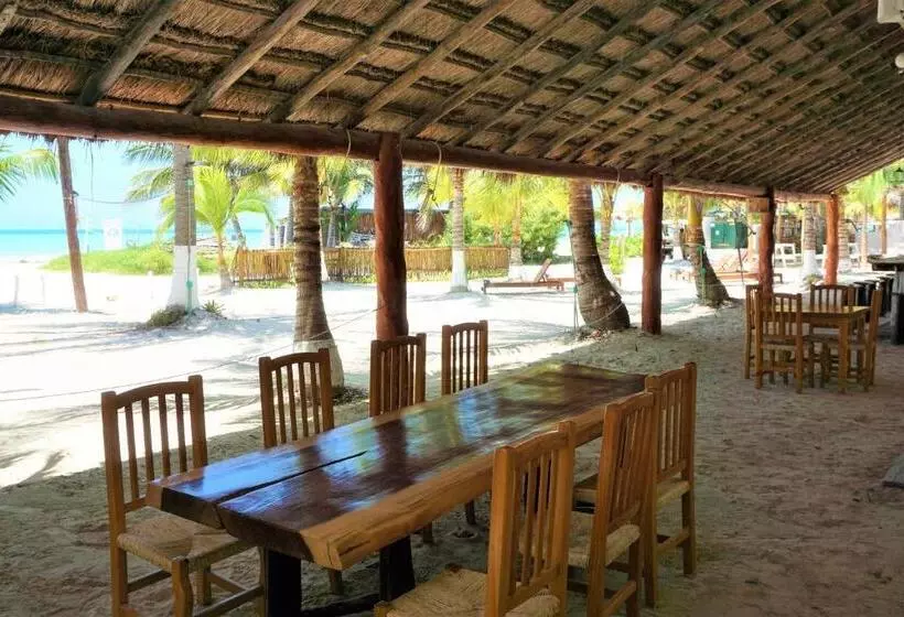 ホテル La Diosa Kali Beach Front