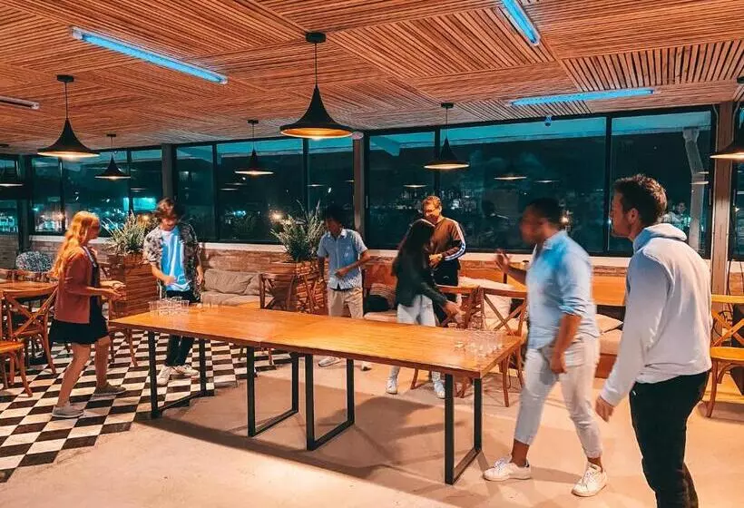 ホテル Socialtel Baños   Formerly Selina Baños