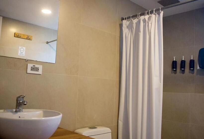 ホテル Socialtel Baños   Formerly Selina Baños